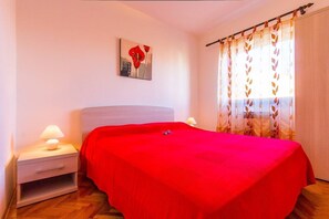 2 bedrooms, Internet, bed sheets - Apartments Valbandon (16035-A3) - Valbandon (Valbandon)