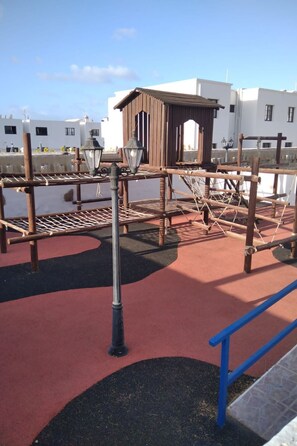 Unclassified image, 2 of 37, button - WASSER 112 by Interhome (Puerto del Carmen)