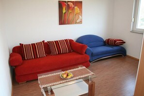 TV - Apartments Mara (16036-A2) - Liznjan (Liznjan)