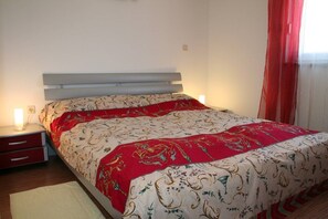 1 bedroom, Internet, bed sheets - Apartments Mara (16036-A4) - Liznjan (Liznjan)