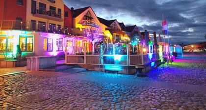 Pension Hafenblick - Zimmer mit Stadtblick