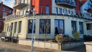 Uklassifisert bilde, 3 av 12, knapp
