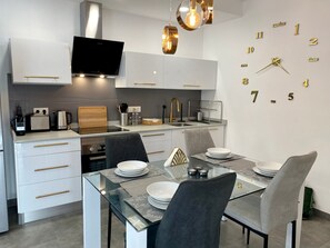 Fridge, microwave, oven, cookware/dishes/utensils - los Molinos Seascape by Interhome (Costa Teguise)