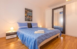 Internet, bed sheets - Apartment Fiorina (16058-A1) - Medulin (Medulin)