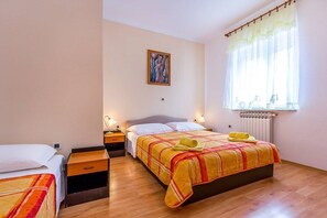 Internet, bed sheets - Apartments Nevija (16066-A1) - Medulin (Medulin)