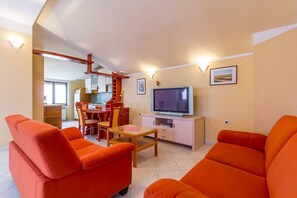 Living area - Apartment Sara (16067-A1) - Medulin (Medulin)