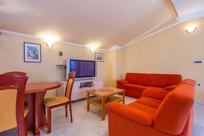 Living area - Apartment Sara (16067-A1) - Medulin (Medulin)