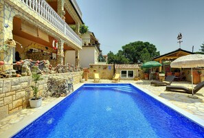 Pool - Apartments Šandor (100051-A1) - Liznjan (Liznjan)