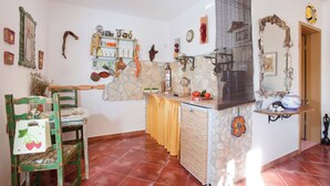 Unclassified image, 3 of 12, button - Apartments Šandor (100051-A3) - Liznjan (Liznjan)