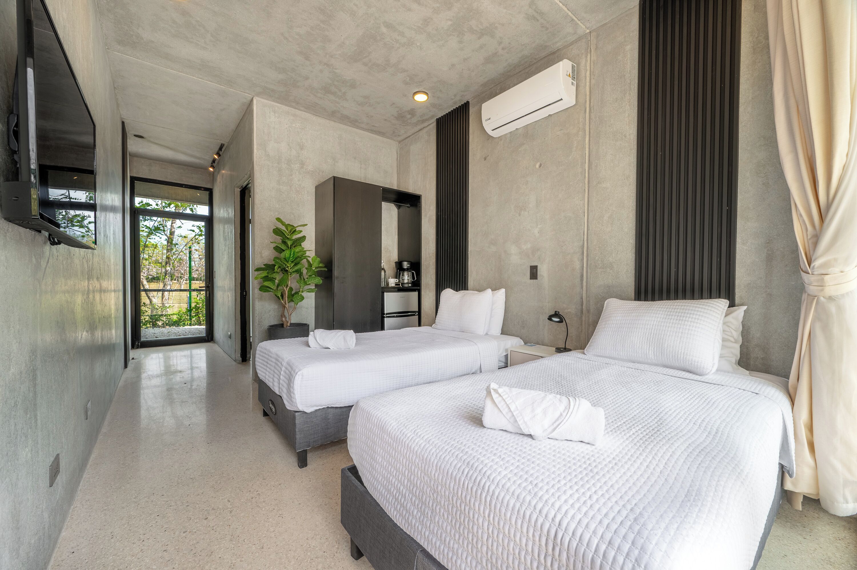 Habitación clásica con 1 cama matrimonial o 2 individuales | Wifi gratis 