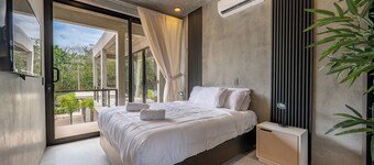 NELBLU FLAMINGO SUITES