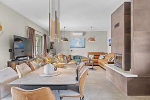 TV, ping pong - Villa Lunistra (100091-K1) - Sivati (Sivati)