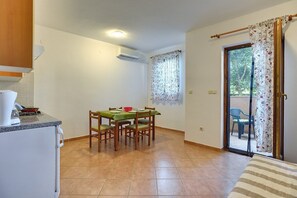 Interior - Apartments Ulika (16031-A1) - Medulin (Medulin)