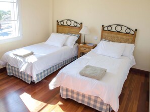 3 Schlafzimmer, Internetzugang