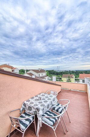 Outdoor dining - Apartments Kety (16098-A1) - Pula (Pula)