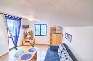 TV - Apartments Kety (16098-A1) - Pula (Pula)