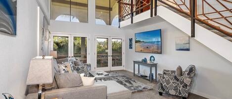 Condo, Multiple Beds, Balcony, Garden View (Maui Hill 70) | Living area