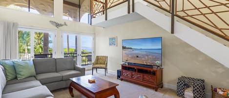 Condo, Multiple Beds, Balcony, Ocean View (Maui Hill 116) | Living area