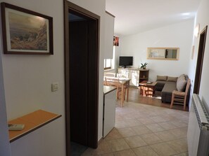 TV - Apartments Christa (16127-A2) - Krnica (Pula) (Krnica (Pula))