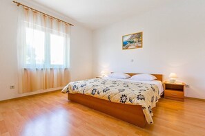 Internet, bed sheets - Apartments Cukon (16136-A5) - Medulin (Medulin)