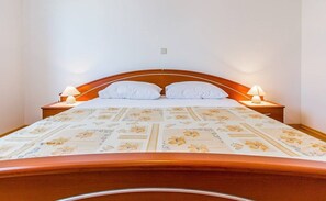 Internet, bed sheets - Apartments Cukon (16136-A7) - Medulin (Medulin)
