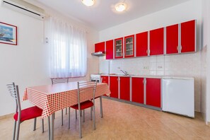 Dining - Apartments Cukon (16136-A9) - Medulin (Medulin)