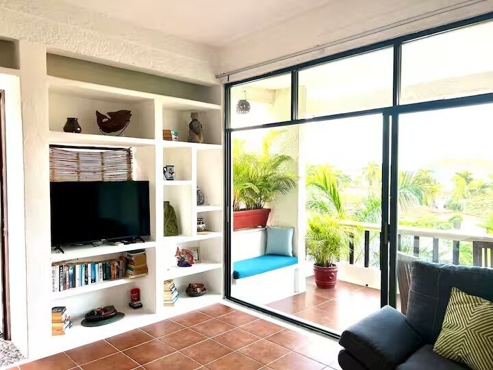 Standard Loft, Beach View | Living area