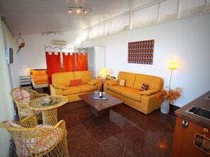 Interior - Alcala Parlour+UVI by Interhome (Alcalá)
