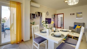 Interior - Apartments Smiljevac (16213-A2) - Liznjan (Liznjan)