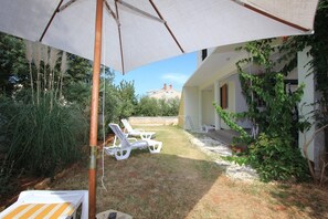 Terrace/patio - Apartment Bobins (16253-A1) - Medulin (Medulin)