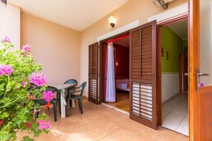 Outdoor dining - Apartments Vitomir (16258-A2) - Medulin (Medulin)