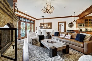 TV, fireplace, DVD player