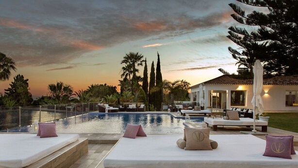 A heated pool - Villa Issabella für 16 Personen by Interhome (Marbella)