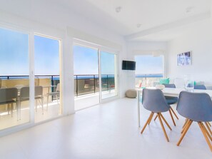 Dining - Schöne Ferienwohnung mit tollem Ausblick by Interhome (Marbella)
