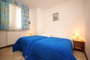 2 chambres, accès Internet, draps fournis