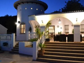Terrace/patio - Villa mit Blick auf das Wasser by Interhome (La Axarquía / Periana)