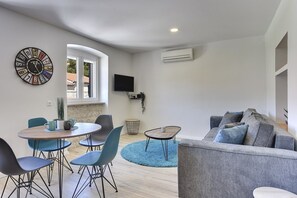 Dining - Apartments Hodak (16589-A2) - Pula (Pula)