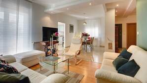TV - Apartments Delia (16841-A1) - Medulin (Medulin)