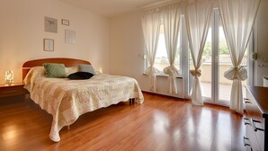 3 bedrooms, internet, bed sheets - Apartments Delia (16841-A1) - Medulin (Medulin)