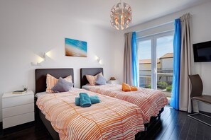 3 bedrooms, Internet, bed sheets - Villa Sky Dream (16844-K1) - Novigrad (Novigrad)
