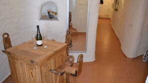 Dining - mit Garten und gemeinsamem Pool by Interhome (Cuevas del Campo)