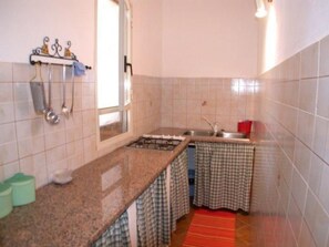 Private kitchen - Geranium dammuso mit Blick aufs Wasser by Interhome (Pantelleria)