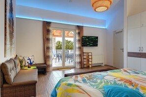 3 bedrooms, Internet, bed sheets - Villa Sunset (16852-K1) - Novigrad (Novigrad)