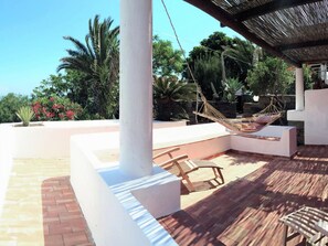 Terrace/patio - Dammuso mit Terrasse und Meerblick by Interhome (Pantelleria)