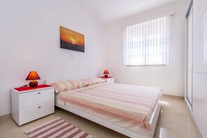2 bedrooms, Internet, bed sheets - Apartments Marich (16856-A3) - Medulin (Medulin)