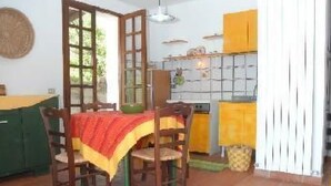 Dining - 'Benincasa C by Interhome (Gioiosa Marea)