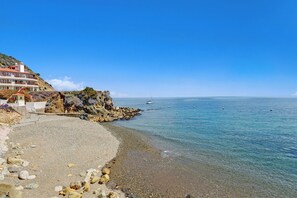 Beach - H163: Beautifully Remodeled 2bd Villa w/ Views (Avalon)