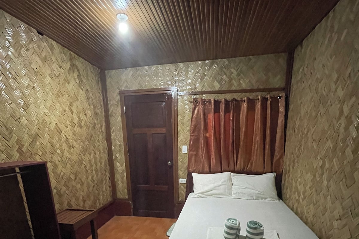 Casa de campo, sacada | Escrivaninha, espaço de trabalho para notebook, Wi-Fi de cortesia