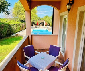 Pool - Apartment Branka (73556-A1) - Peroj (Peroj)