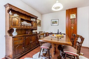 Dining - House Ermanna (73562-K1) - Pula (Pula)